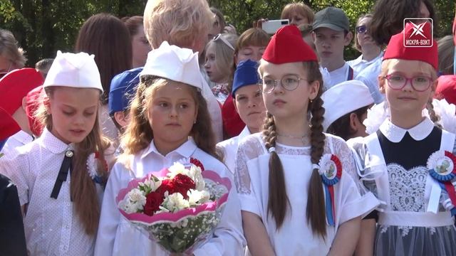 В увлекательное путешествие в мир знаний отправились лицеисты на торжественной линейке