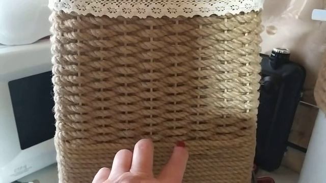 КОРЗИНЫ ИЗ ДЖУТА И БЕЛЬЕВОЙ ВЕРЁВКИ. ЗАТЯГИВАЮЩЕЕ ЗАНЯТИЕ