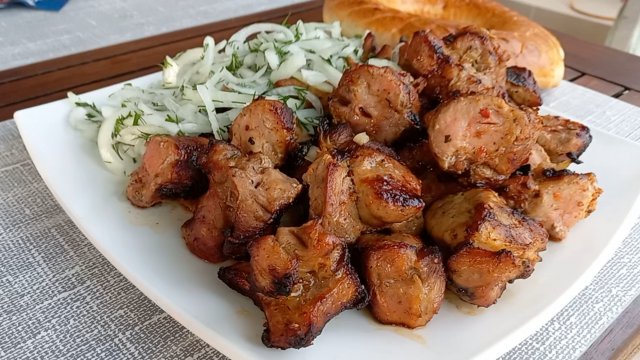 ШАШЛЫК Сочный ШАШЛЫК из СВИНИНЫ Простой и лучший маринад
