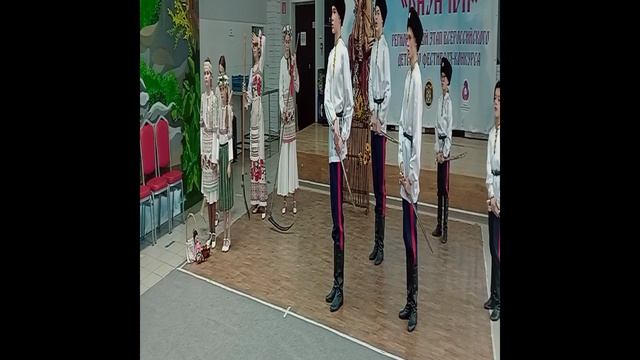 Ансамбль Казачий круг МБОУ ДО ДДТ г. Углегорск