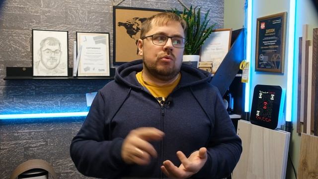 Клеевая или замковая ПВХ плитка? Какой кварцвинил выбрать?
