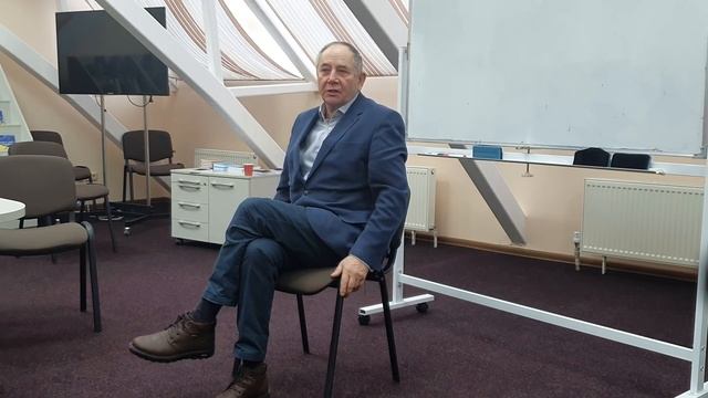 Денежное мышление 4 правила мышления изобилия. Станислав Лосев