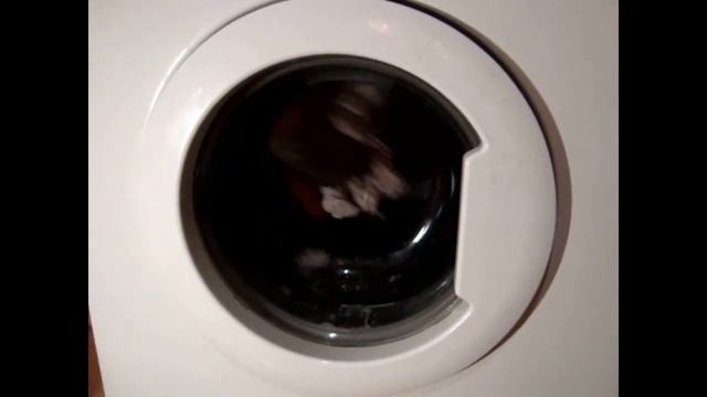 Стиральная машина не выключается и стирает очень долго без отжима