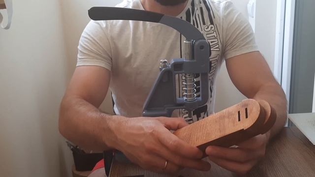 Тихий кожевник или как пробивать кожу бесшумно. Пресс ТЕР-2 и пробойники с резьбой.