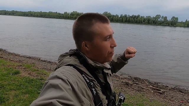 Рыбалка с берега на Енисее. Тирольская палочка, хариус на мушку