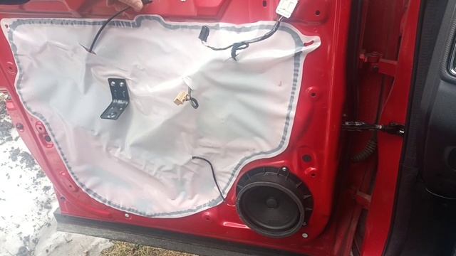 Замена штатных динамиков в Chery Tjggo 4 на DL Audio Gryphon 165 Pro»)