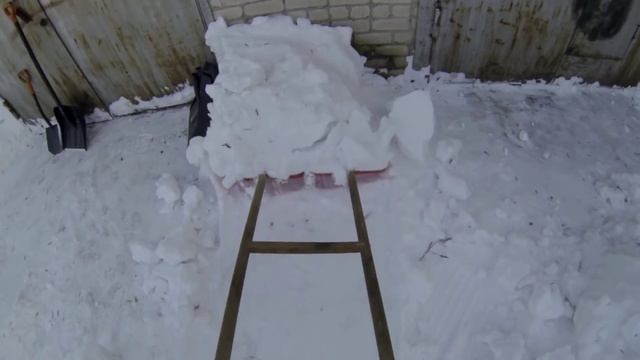 Скребок, отвал для уборки снега своими руками .