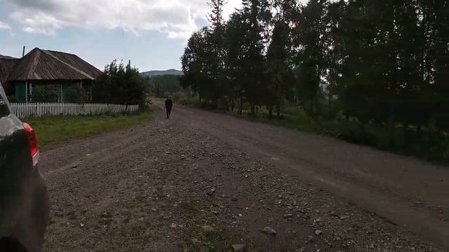 Прогулка выходного дня.По дороге в сторону Ивановских озер.