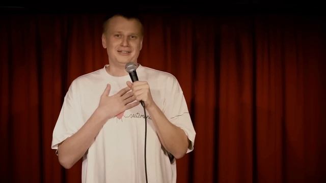 Славе Комиссаренко, КГБ зачитали обвинение прямо перед залом