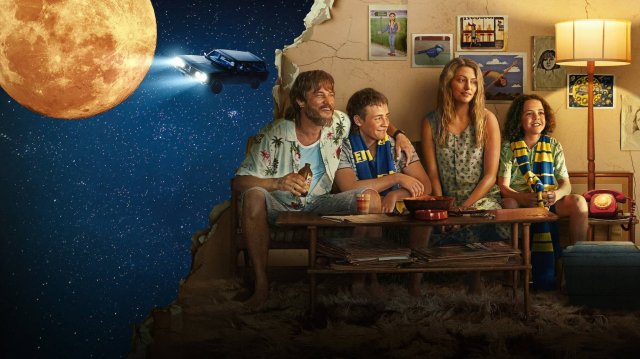 Сериал Мальчик поглощает Вселенную – 1 сезон 6 серия / Boy Swallows Universe