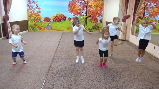 Танцы для детей 2-3 лет. Медвежонок смелый.