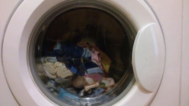 Стиральная машина Индезит-(стирка).