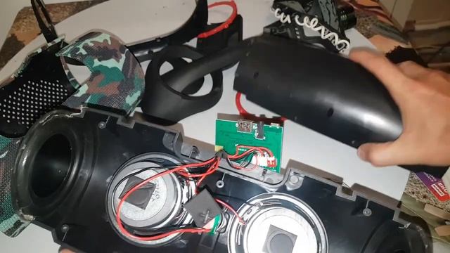 Разборка и ремонт китайской JBL Boombox