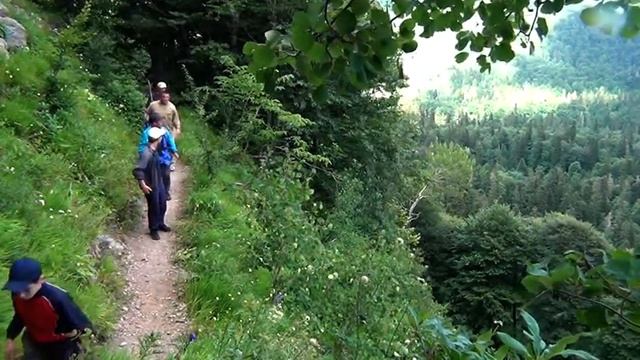 Лаго-Наки.Школа № 42 Краснодар 25.07.2013.. Поход в Лаго-Наки. 30-й маршрут.