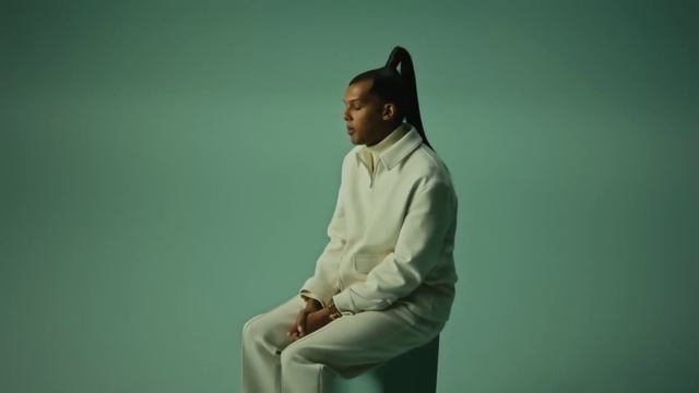 Stromae_-_L’enfer__Official_Video_