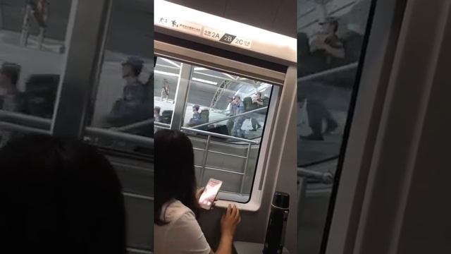 港独冲击中联办、掘何君尧祖坟！大批中国特种兵进驻香港西九龙