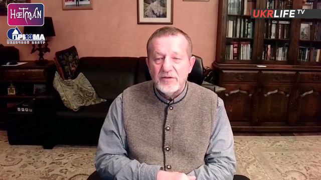 Альфред Кох. Сине-жёлтый флаг над Кремлём.