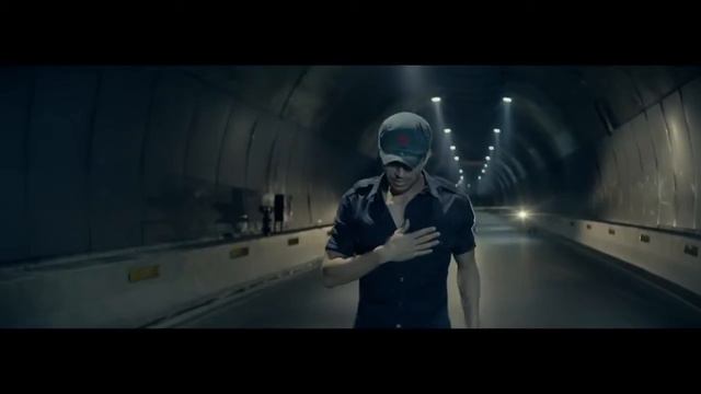 Enrique Iglesias Bailando Español ft Descemer Bueno, Gente De Zona