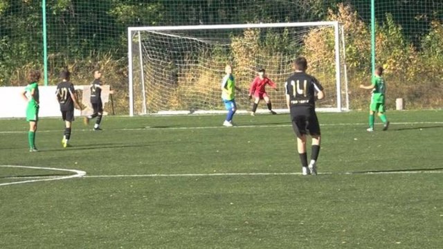 Финал детского чемпионата по футболу «Вектор Лига» прошел на стадионе в поселке Образцово