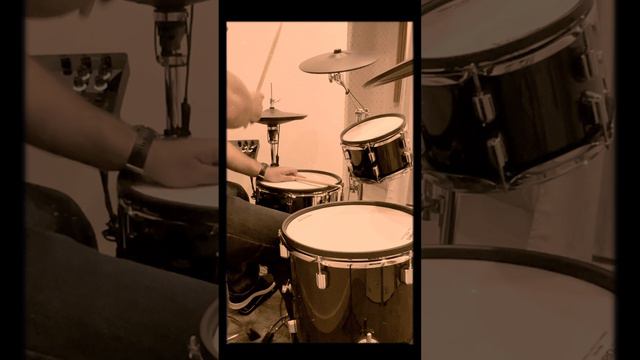 MUSIC ROOM видео
группа BLACK PUMAS 
песня COLORS
Drum Cover