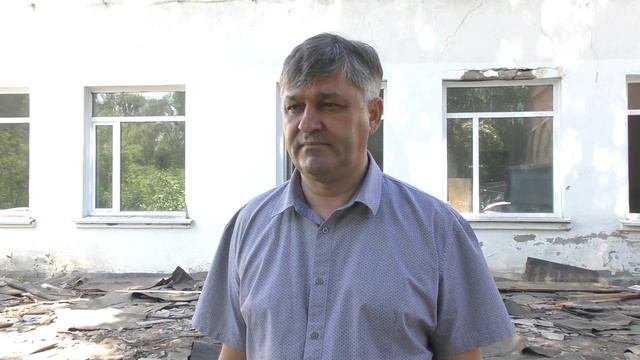 В Рубцовске разбирают здание бывшей школы №9