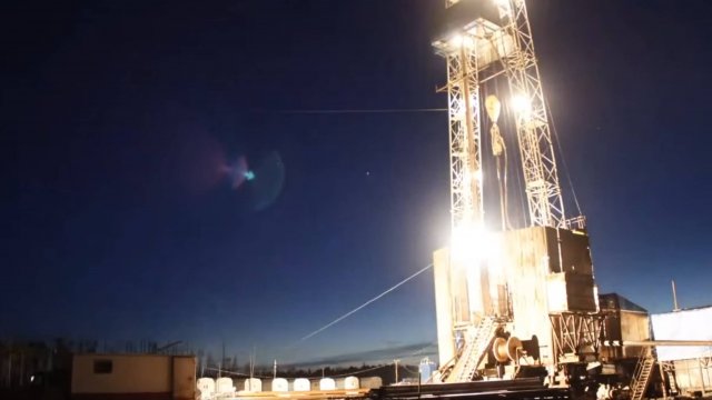 Нефть (документальный фильм, 2012 г.)