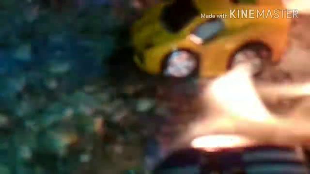 Сжигание игрушечных машинок