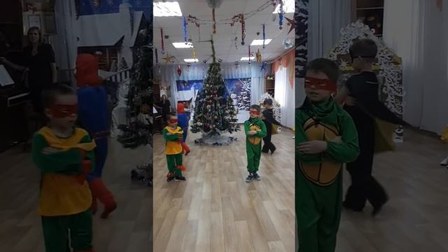 Танец супергероев детсад № 4 Камышин