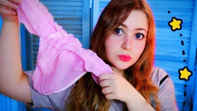 АСМР ШКОЛЬНАЯ СТЕРВА СДЕЛАЕТ ТЕБЕ МАКИЯЖ 💄