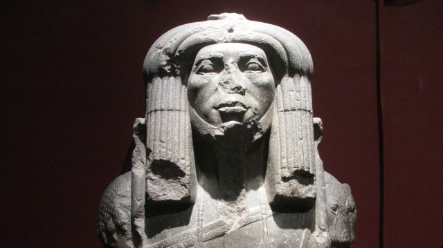 ЛАИ. Доклад в "НИИ Гиперкомплексных систем в геометрии и физике". По материалам поездки в Каир.