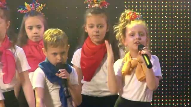 " Детство" Группа "АКВА-smiles"   .Шоу-группа "АКВА"