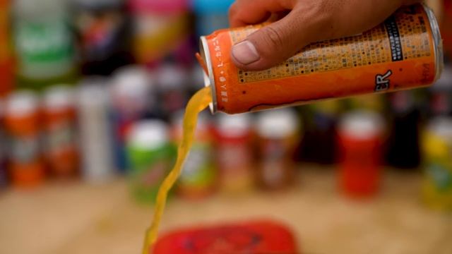 Проводим  эксперимент с гигантским извержением зубной пасты Big Balloons Fanta, Mtn Dew, 7up