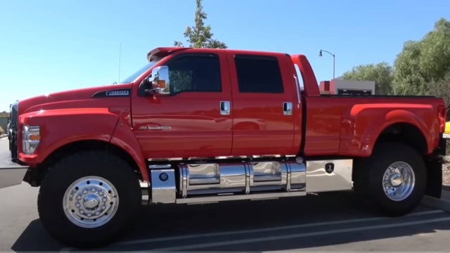 Ford F-650 - это супер пикап за 150 000