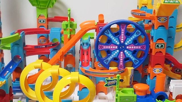 Развивающие детские игрушки. Набор Marble Rush Ultimate. Конструктор ЛЕГО Дупло