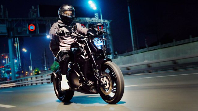 Электромотоцикл Ducati Diavel ⚡ ДЬЯВОЛ на Дороге 🔥