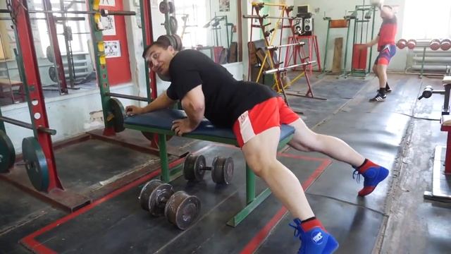 Борьба с медведем.ДМИТРИЙ ХАЛАДЖИ/Fight with the bear.DMITRY KHALADZHI