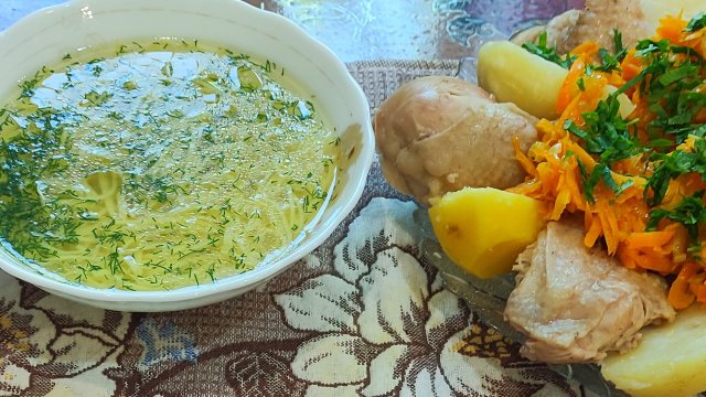 Татарская лапша с домашней курицей.