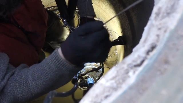 Как достать насос из скважины подъем насоса со 100 м когда разошлась труба и насос повис на кабеле