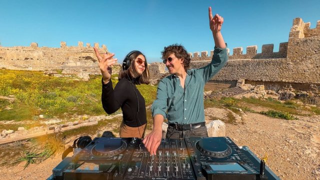 Flavour Trip | Uplifting House Music Mix - Cooking Greek Food In Fortress