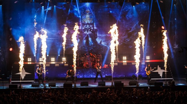 Кипелов - Звёзды и кресты (Звезды и кресты. Концерт в Стадиуме 27.10.2017)