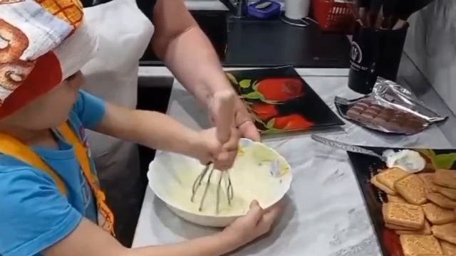 795693007_456239093