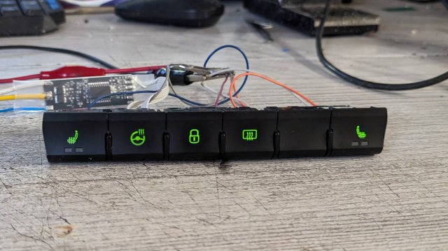 Подогрев руля на примере автомобиля Skoda