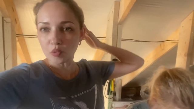 ВЛОГ Едем в город ЗАКАЗЫВАТЬ СНИЛС для АЛИСЫ! Купила новую зубную щетку! Алиса затащила на чердак!