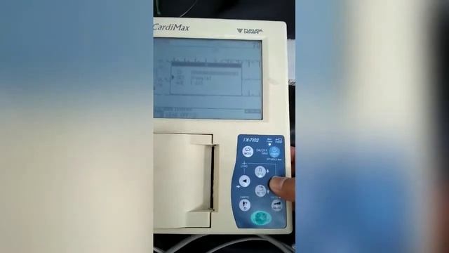 ECG FUKUDA DENSHI CARDIMAC FX-7102