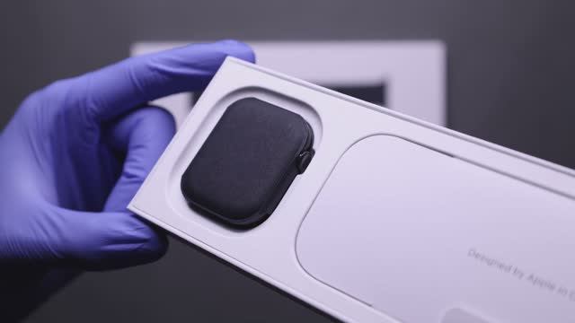 Apple Watch Series 10 46mm - Распаковка и обзор часов