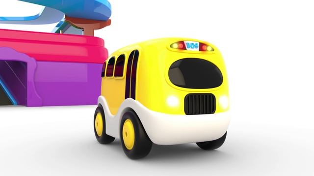 Пинки и Панда! Играем в машинки! Многоуровневая Парковка - Игрушечные Машинки