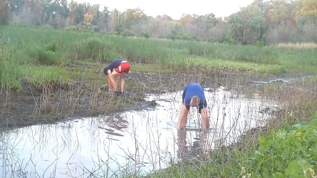 собираем рыбу руками(часть 2)