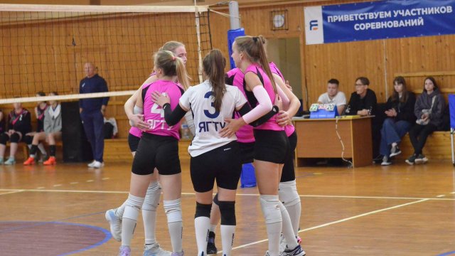 ВОЛЕЙБОЛ Партнерская лига среди женских команд ЯГТУ -ЯКУиПТ