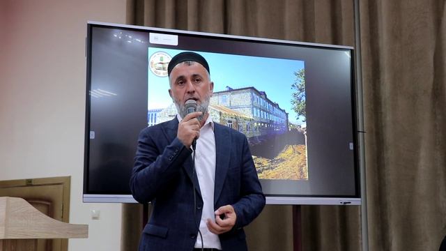 Разговор о важном.Глава МР и представители Главы РД. Ашагастал-Казмалярской СОШ.