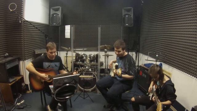 Инга Ломакина Сыктывкар 2015 гитара